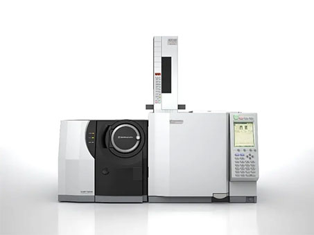 三重四极杆 GC-MS/MS 平台：Agilent 7890B-7000D GC/MS